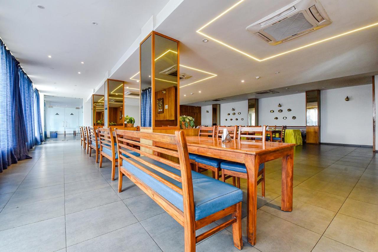 Fabhotel Prime Grand Unity, Changodar Ahmedabad Exterior photo